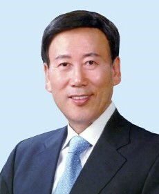 대한민국 헌정회 부산지회 한효섭 회장. 대한민국 헌정회 부산지회 한효섭 회장.