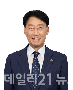 행정문화위원회 정상채 의원(부산진구2, 더불어민주당)/사진=부산시의회 행정문화위원회 정상채 의원(부산진구2, 더불어민주당)/사진=부산시의회