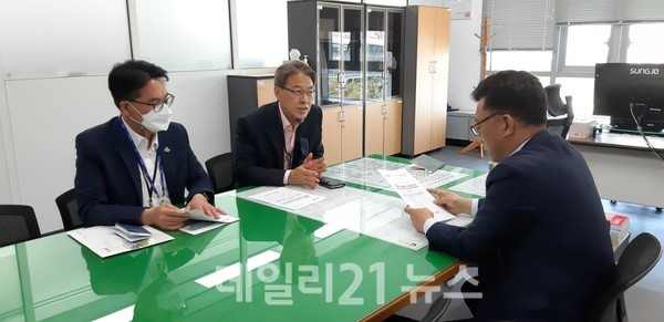 김해시는 내년도 국도비 1조원 시대를 목표로 국비 확보에 행정력을 집중하고 있다. /사진=김해시 김해시는 내년도 국도비 1조원 시대를 목표로 국비 확보에 행정력을 집중하고 있다. /사진=김해시