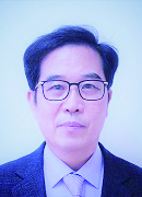 국민연금공단 남부산지사장 김현철. 국민연금공단 남부산지사장 김현철.