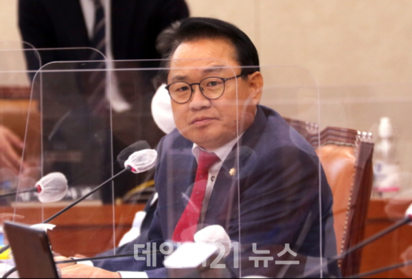 국민의힘 안병길 의원 (부산 서구·동구/국회 농해수위). 국민의힘 안병길 의원 (부산 서구·동구/국회 농해수위).
