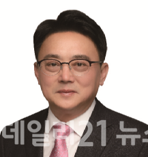 김희곤 의원(국민의힘, 부산 동래구). 김희곤 의원(국민의힘, 부산 동래구).