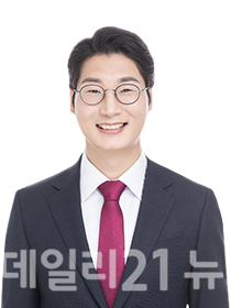 송현준 시의원(국민의힘,강서구2)./부산시의회 제공 송현준 시의원(국민의힘,강서구2)./부산시의회 제공