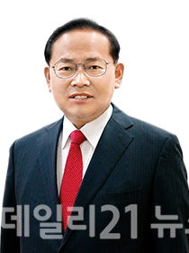 안재권 시의원(해양도시안전위원회)./부산시의회 제공 안재권 시의원(해양도시안전위원회)./부산시의회 제공