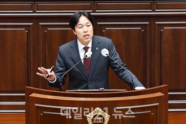 부산시의회 김태효 의원(국민의힘, 반여 2·3동, 재송 1·2동)./부산시의회 제긍